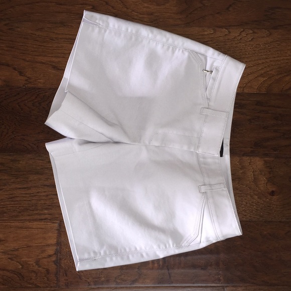 SOLD! WHBM light gray shorts Sz 0