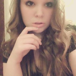 Meet your Posher, Bella