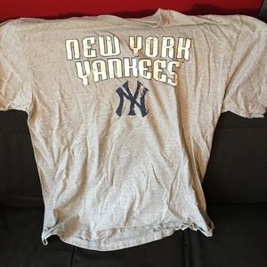 New York Yankees Tee size XL