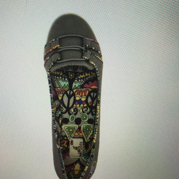 Sakroot rhipley slip on flat