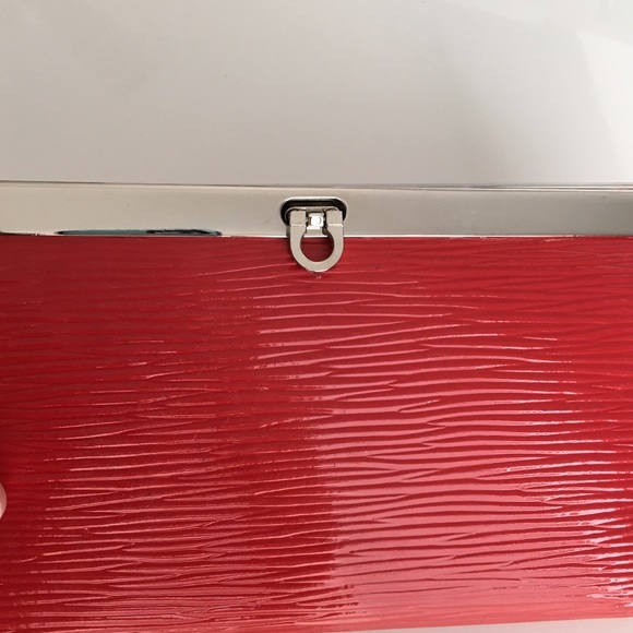 Wallet - Picture 2 of 3