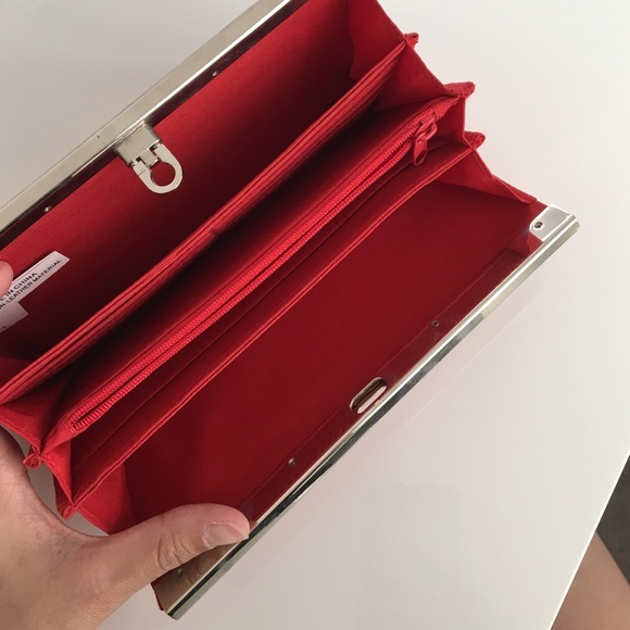 Wallet - Picture 3 of 3