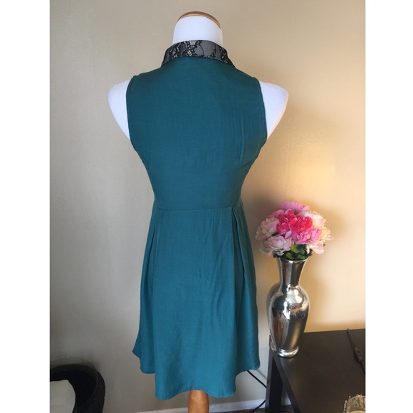 REMOVING TONIGHT! Green Satin & Lace Dress - Picture 2 of 4