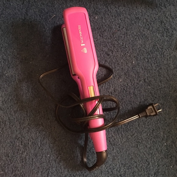 Remington Brand New hair straightener