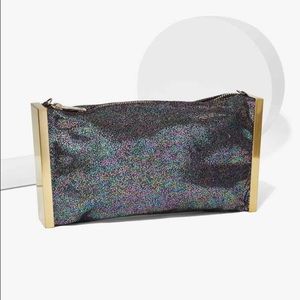 Nila Anthony Hologram Clutch👛
