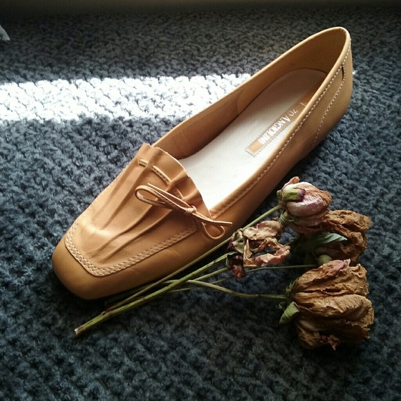 Enzo Angiolini Shoes - Vintage autumn fashion