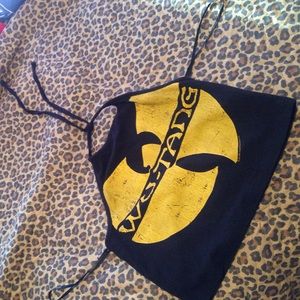 Size medium Wu-Tang crop top forever 21