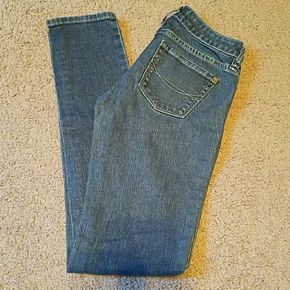 Super skinny bullhead jeans