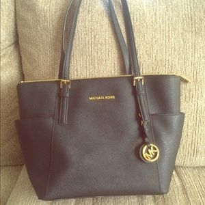 Large black Michael Kors purse!