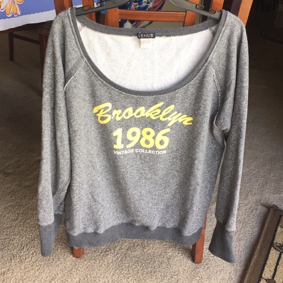 Venus Tops - Slouchy Pullover🗽