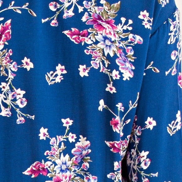 πSALE π Floral button down dress - Picture 3 of 3