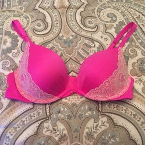 Victoria's Secret Push Up Bra‼️‼SALE‼️️‼️