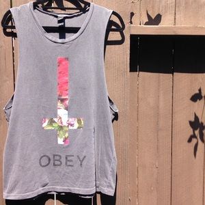 OBEY Floral Inverted Cross Muscle Tee/ Grey/ M