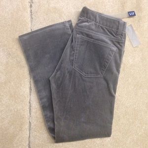 BRAND NEW | NO USE | GAP JEANS