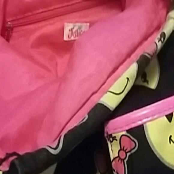 Backpack - Picture 3 of 4