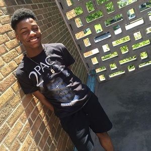 Meet your Posher, Dequan