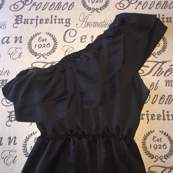 One Shoulder Ruffle Dress - Picture 2 of 3