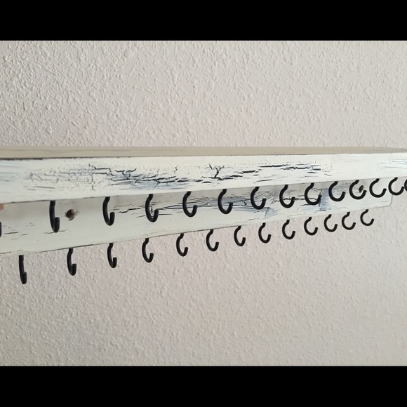 Jewelry holder