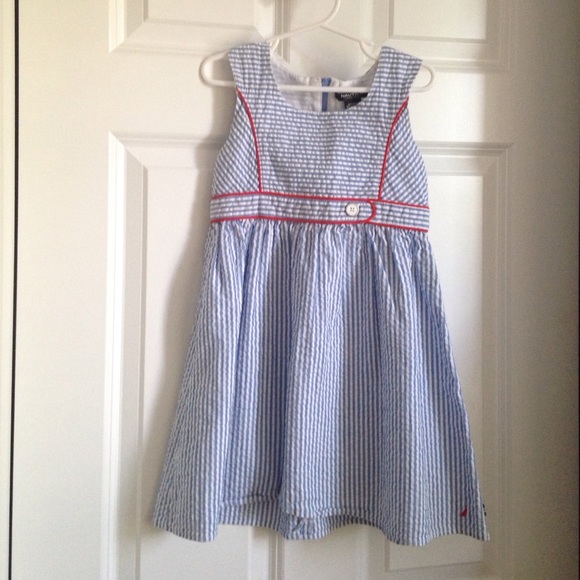 LAST CHANCE Girls size 6 Nautica Dress