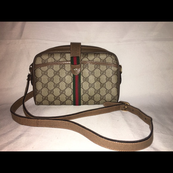 SOLD GUCCI SUPREME WEB VINTAGE CROSSBODY SHOULDER - Picture 2 of 4