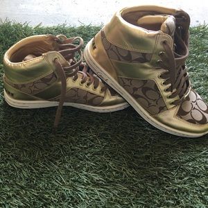 Coach shoes size 10M