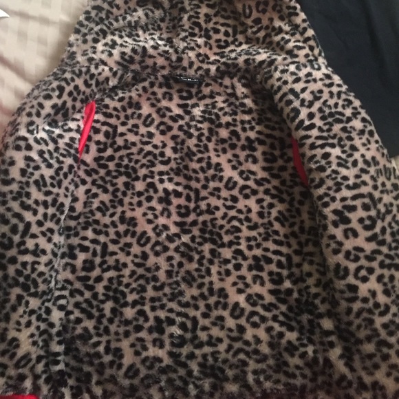 Cozy Red sweater - Picture 2 of 3