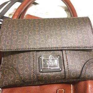 Guess Cross Body