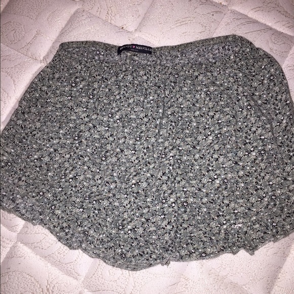 brandy Melville shorts :)