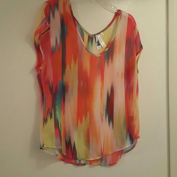 Rainbow cover shirt