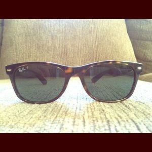 Ray-Ban RB2132 sunglasses!
