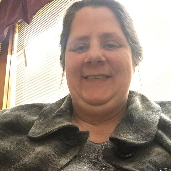 Meet your Posher, Carol