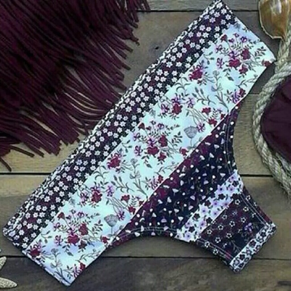 2 Piece Bikini - Picture 3 of 4