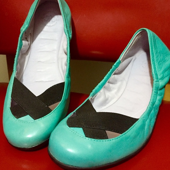 NWOT Johnston & Murphy Ballet Flats
