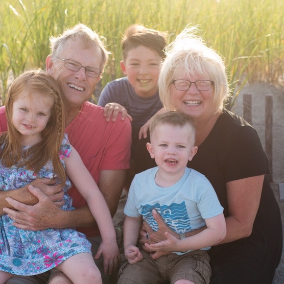 Meet your Posher, Nancy - Picture 2 of 4