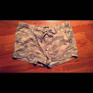 Gap Camo shorts!