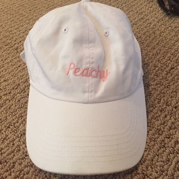 Brandy Melville Hat