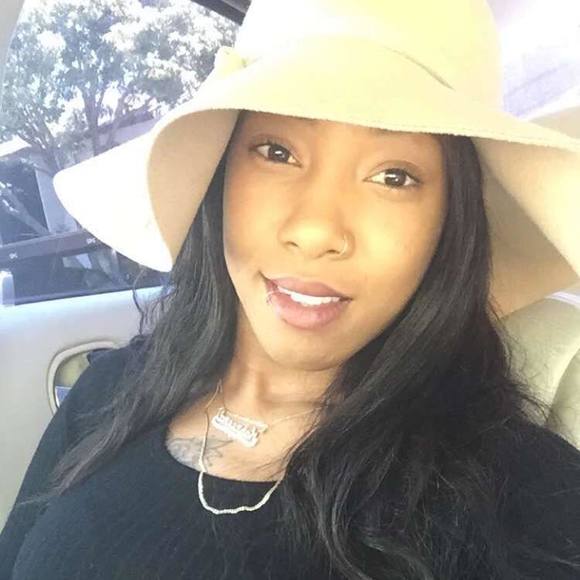 Meet your Posher, Kabreena