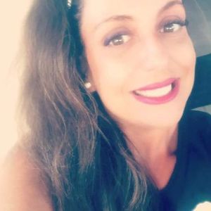 Meet your Posher, Eleni