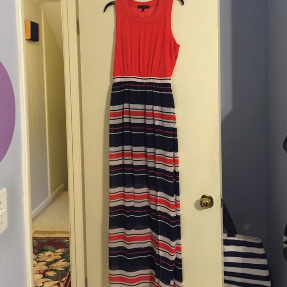 Sleeveless Maxi Dress