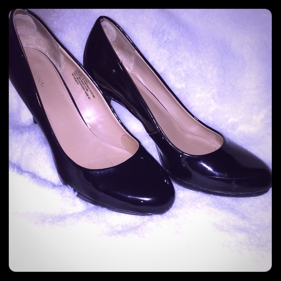 Merona Shoes - Size 10 Merona heel