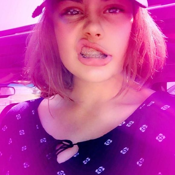 Meet your Posher, Janessa