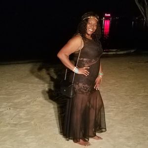 Meet your Posher, Raymond