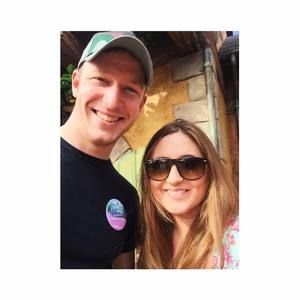 Meet your Posher, Caitlin