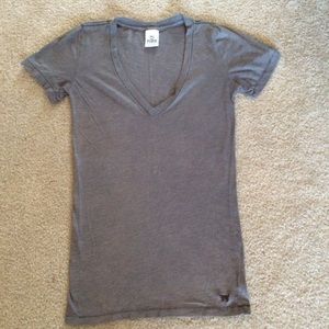 Grey VS Vneck tee