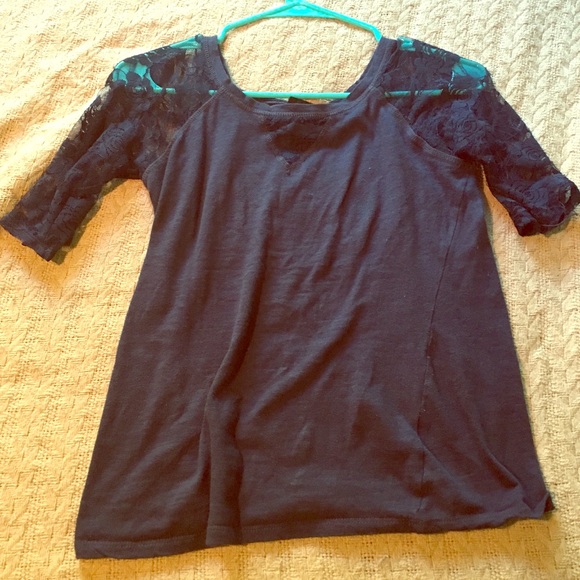 Navy blue lacy tshirt - Picture 1 of 4