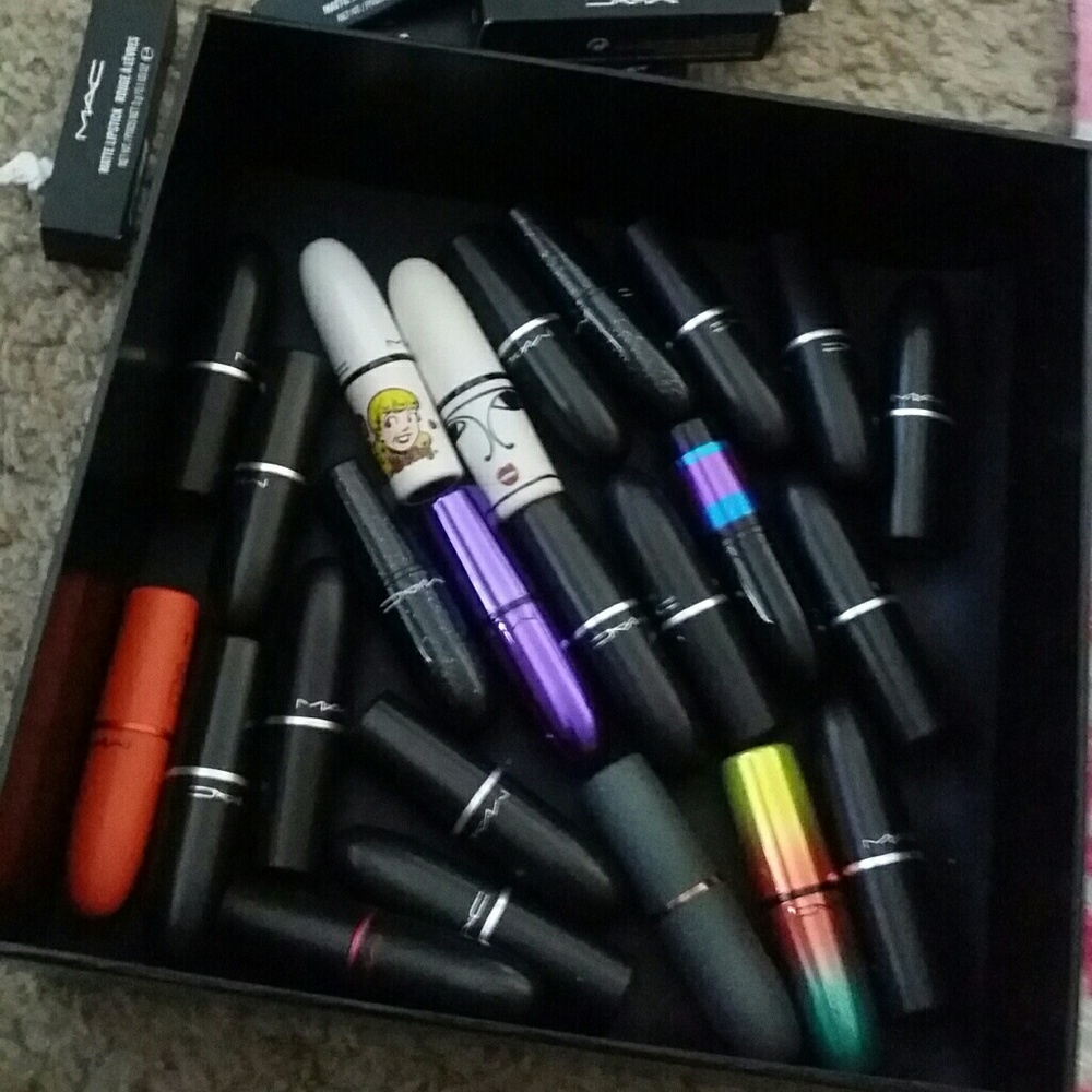 100% Authentic 23 MAC lipsticks!!!!!