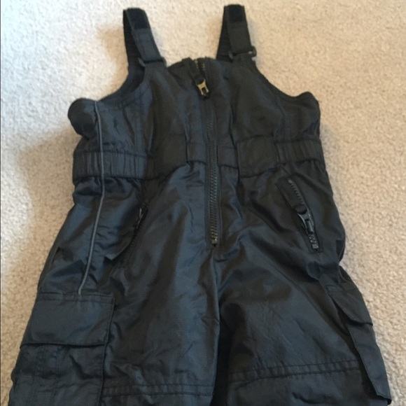 Old Navy size 6-12 mo snow pants