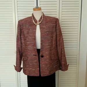 🔔🔔 REDUCED 🔔🔔Kasper Suit Jacket