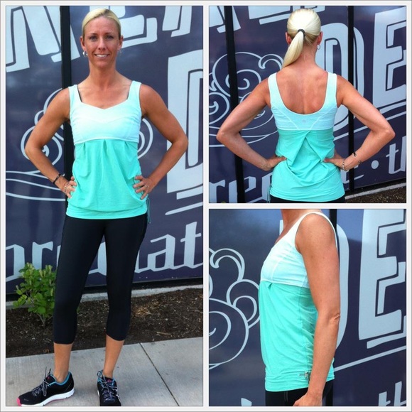 Lululemon Run Tame Me Tank size 4 mint - Picture 1 of 7