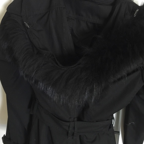 Burberry trench coat - Picture 4 of 4